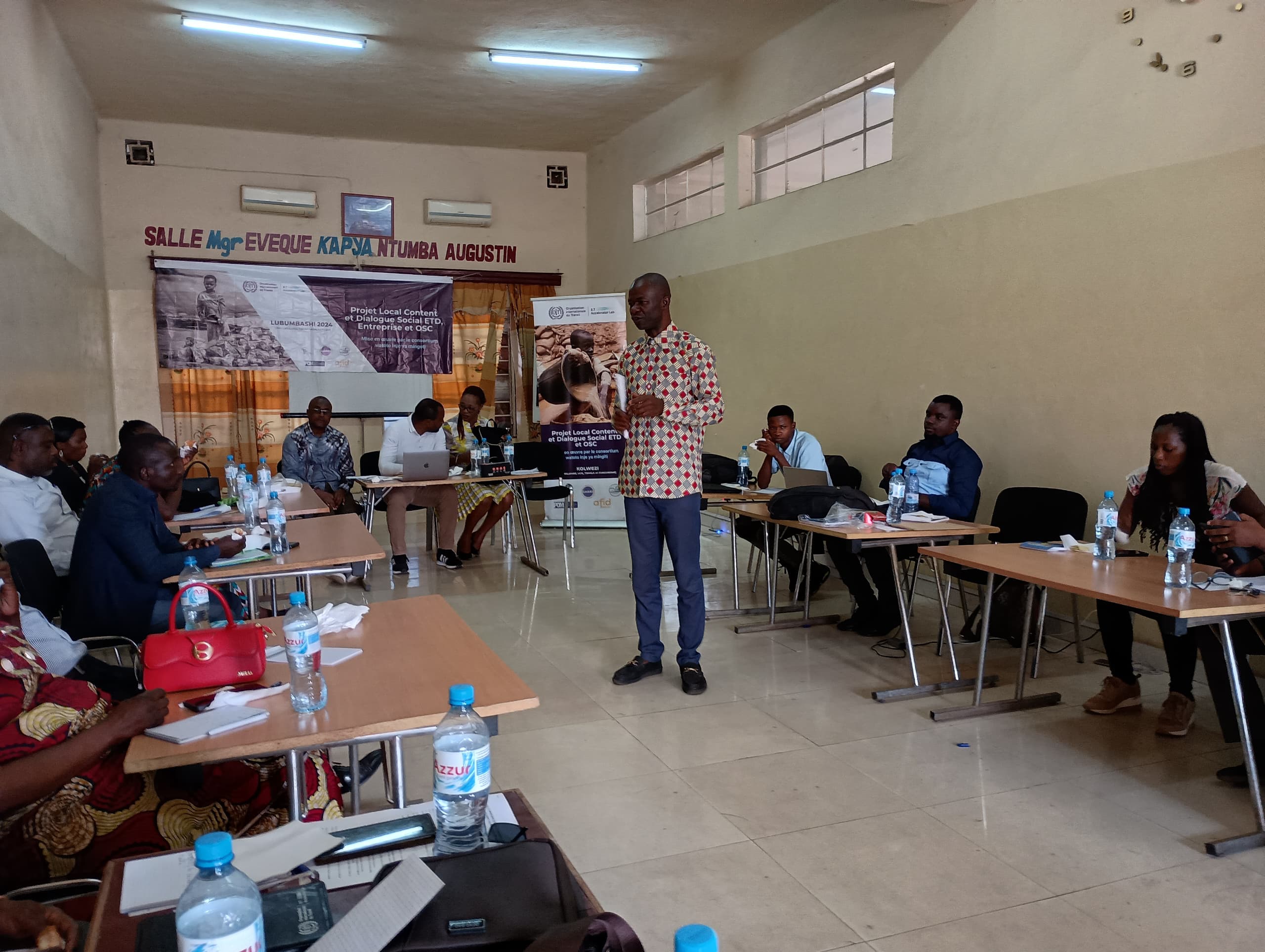 You are currently viewing LUBUMBASHI: VALORISATION DU CONTENU LOCAL POUR L’ERADICATION DU TRAVAIL DES ENFANTS DANS LES MINES